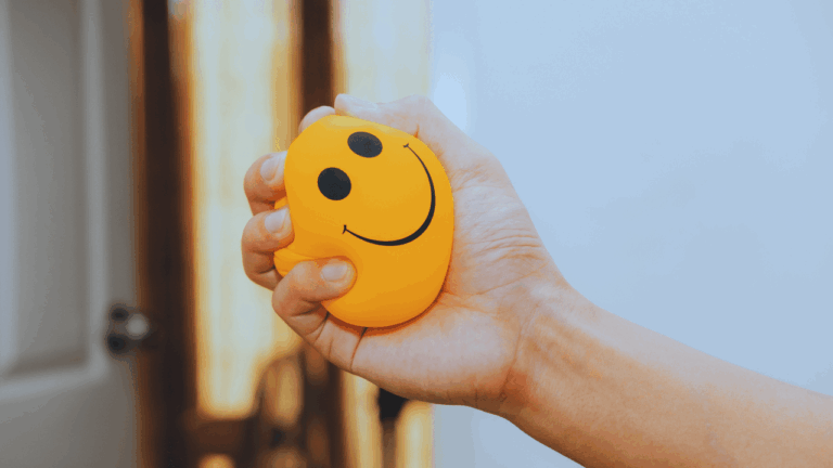 5 Hacks to stress less and stay sane while job hunting